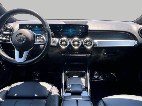 Used 2021 Mercedes-Benz GLB 250 image 15