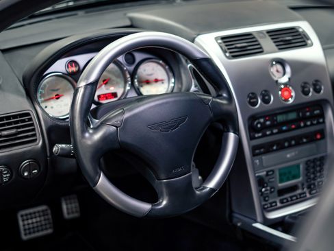 Used 2003 Aston Martin Vanquish RWD image 6
