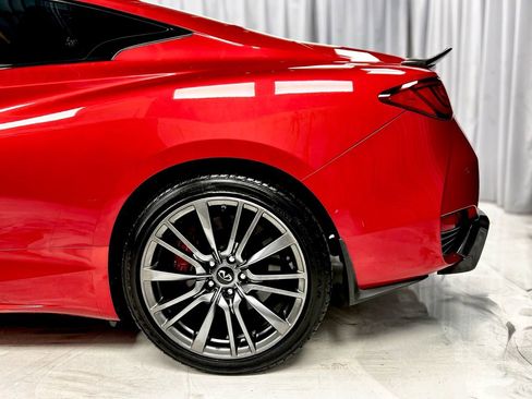 Used 2017 INFINITI Q60 Red Sport 400 image 10