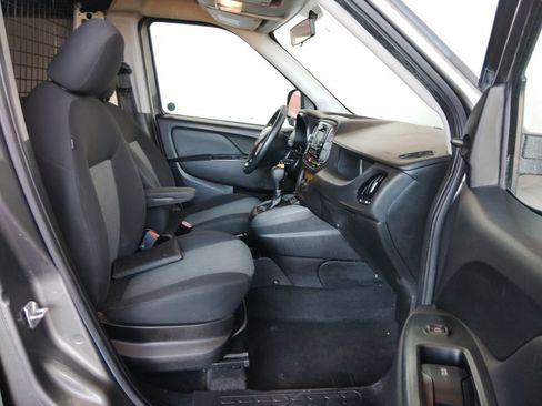 Used 2018 RAM ProMaster City Tradesman FWD image 12