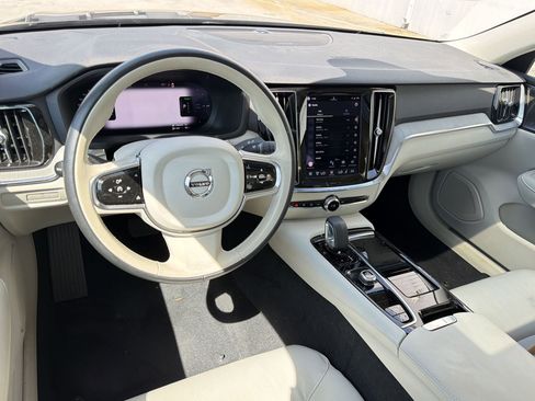 Used 2024 Volvo S60 T8 Plus w/ Climate Package image 4