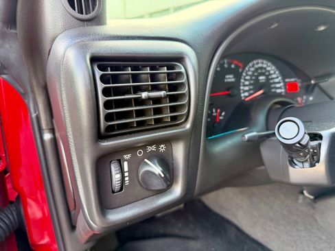 Used 2000 Chevrolet Camaro Z28 w/ SS Performance/Appearance Pkg image 53