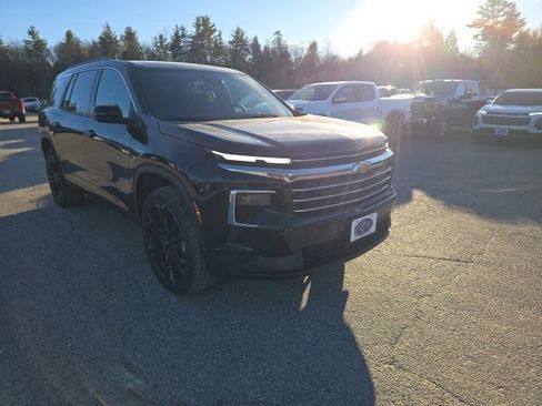 New 2026 Chevrolet Traverse LT w/ LPO, Floor Liner Package image 7