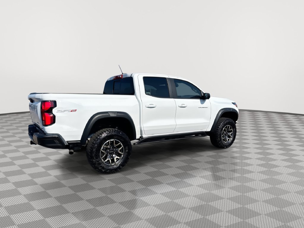 Used 2024 Chevrolet Colorado ZR2 w/ ZR2 Convenience Package III AWD/4WD image 12