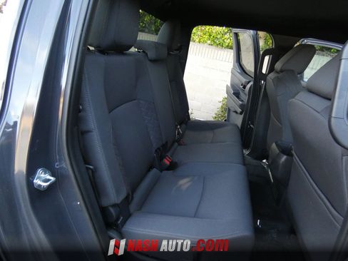 Used 2026 Toyota Tacoma SR5 AWD/4WD image 40