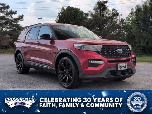 Certified 2022 Ford Explorer ST w/ Equipment Group 401A AWD/4WD image 1