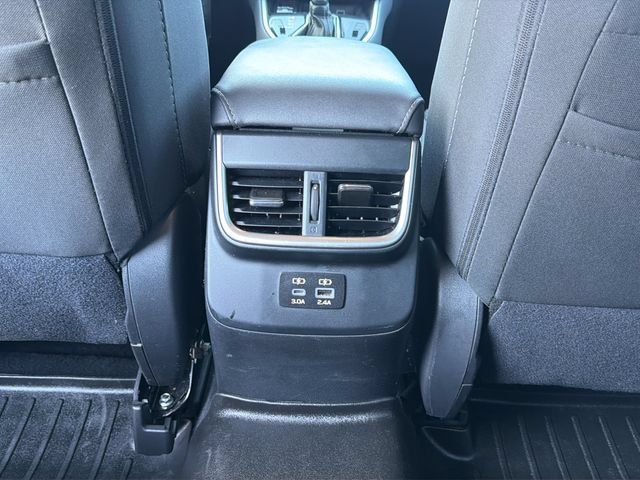 Used 2024 Subaru Outback Premium AWD/4WD image 25