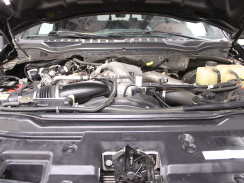 Used 2021 Ford F250 Platinum image 34