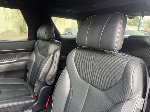 Used 2023 Hyundai Palisade Calligraphy w/ Cargo Package FWD image 16