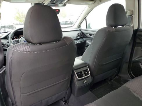 Certified 2025 Subaru Outback Premium w/ Popular Package #1A AWD/4WD image 11