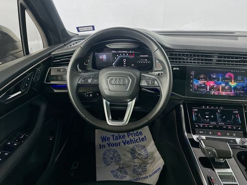 Used 2023 Audi Q7 3.0T Premium Plus w/ Premium Plus Package AWD/4WD image 23