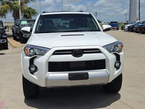 Used 2024 Toyota 4Runner TRD Off-Road Premium w/ Moonroof Package AWD/4WD image 3