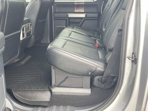 Used 2022 Ford F350 Lariat image 13