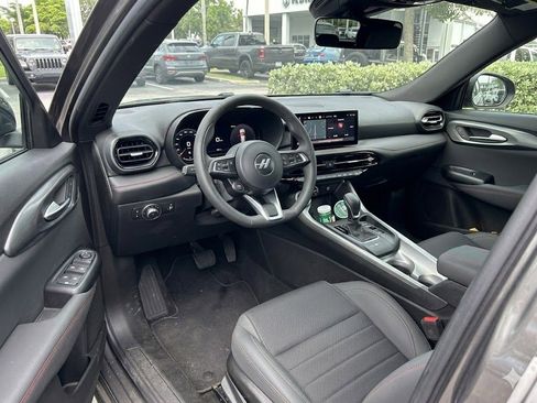Used 2024 Dodge Hornet GT w/ GT Blacktop Package AWD/4WD image 5