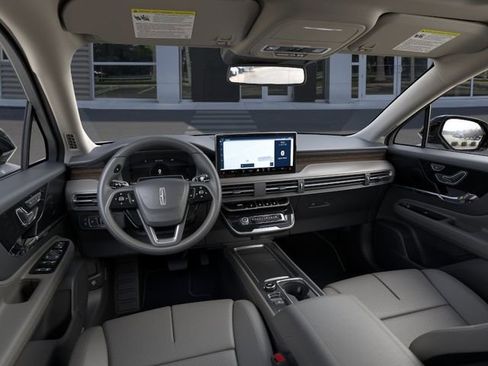 New 2026 Lincoln Corsair Grand Touring AWD/4WD image 9