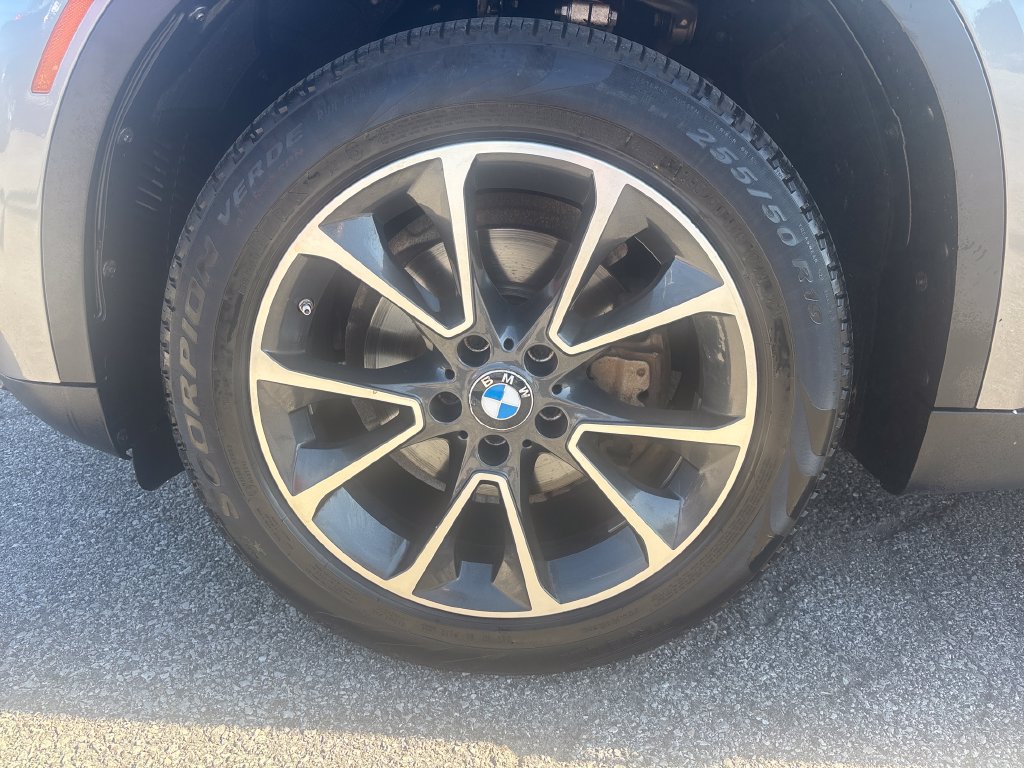 Used 2017 BMW X5 xDrive35i AWD/4WD image 32