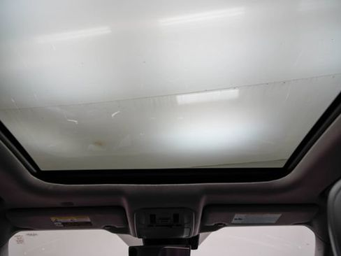 Used 2021 Toyota Highlander Platinum AWD/4WD image 28