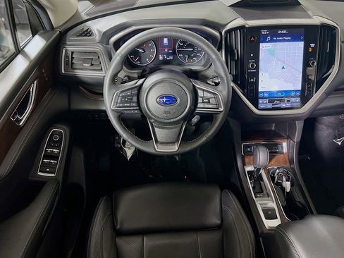 Used 2024 Subaru Ascent Touring AWD/4WD image 21