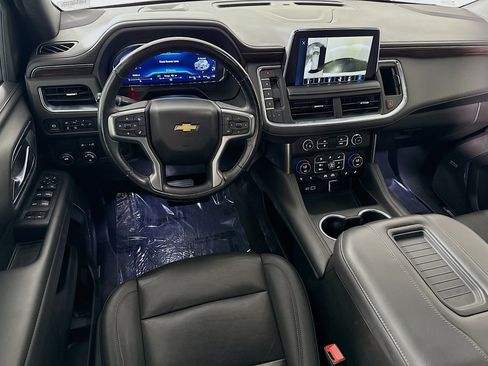 Used 2022 Chevrolet Tahoe LT w/ LT Signature Plus Package RWD image 17