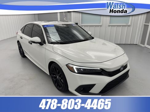 Certified 2024 Honda Civic Touring image 1
