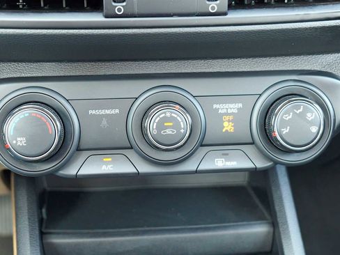 Certified 2024 Kia Forte LXS image 17