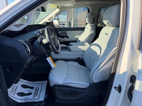 New 2025 Ford Expedition Max Platinum w/ Platinum Ultimate Package image 20