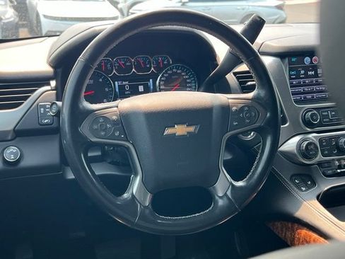Used 2020 Chevrolet Tahoe Premier AWD/4WD image 11
