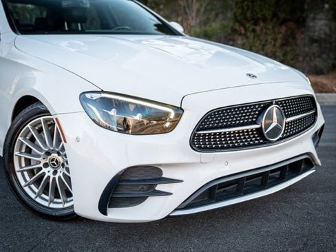 Used 2021 Mercedes-Benz E 350 Sedan w/ Premium Package image 5