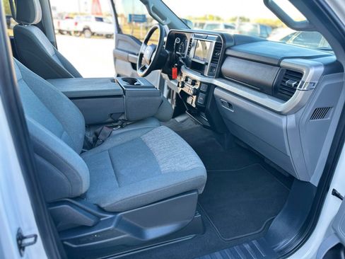 Used 2025 Ford F350 XLT image 38