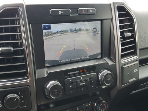 Used 2020 Ford F150 XLT w/ Equipment Group 302A Luxury AWD/4WD image 17