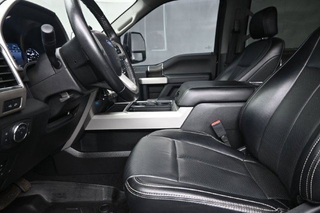 Used 2021 Ford F250 Lariat w/ FX4 Off-Road Package AWD/4WD image 16
