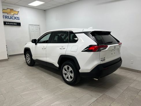 Used 2024 Toyota RAV4 LE image 18