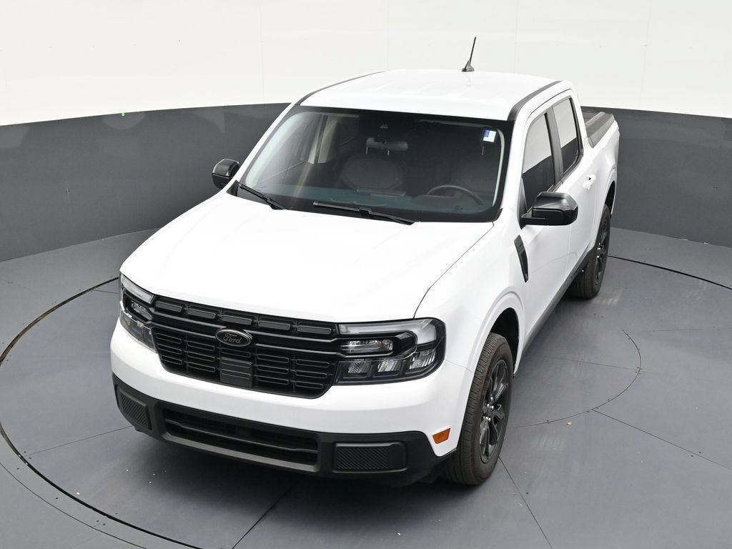 Used 2024 Ford Maverick Lariat w/ Black Appearance Package FWD image 19