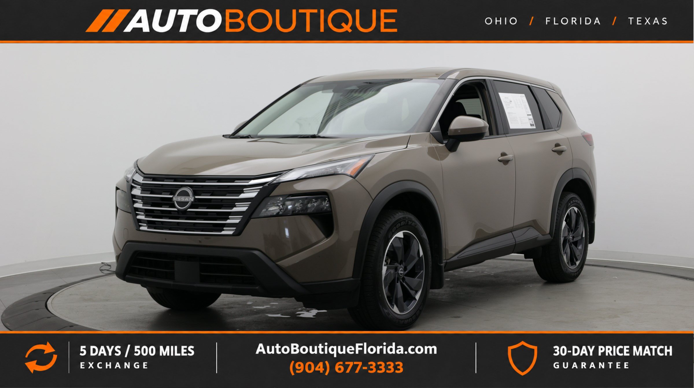 Used 2025 Nissan Rogue SV FWD image 1