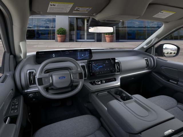 New 2026 Ford Expedition Active AWD/4WD image 9