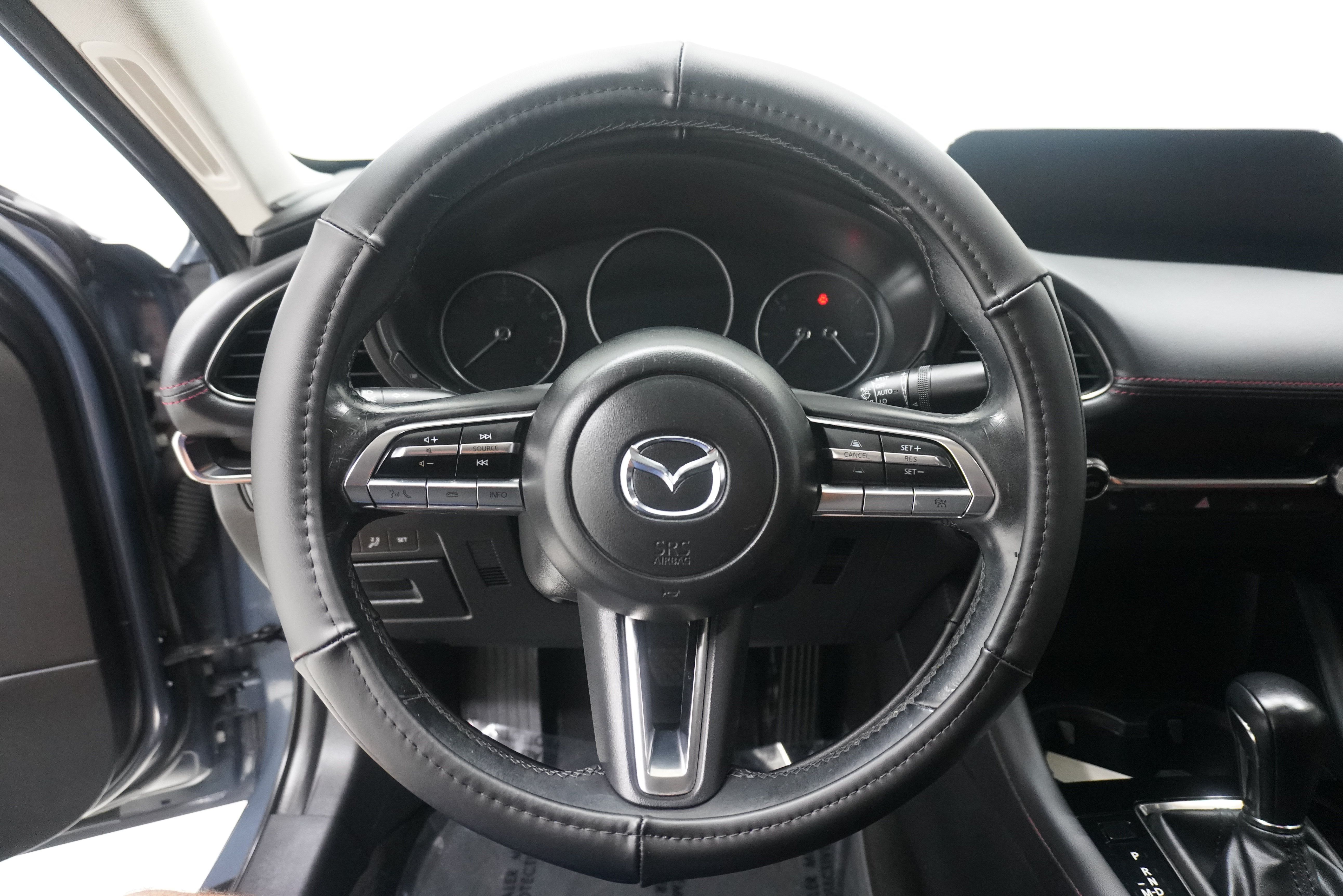 Used 2022 MAZDA MAZDA3 s FWD image 17