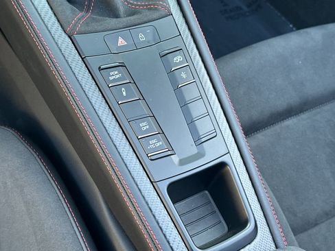 Used 2025 Porsche 718 Boxster Spyder RS image 13