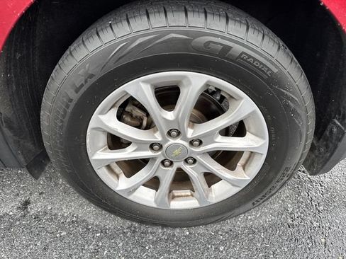 Used 2018 Chevrolet Equinox LT AWD/4WD image 26