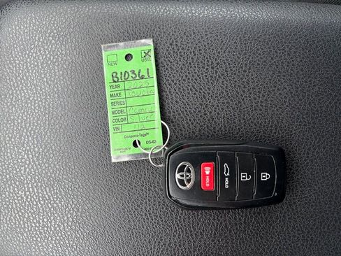 Certified 2025 Toyota Camry LE image 28