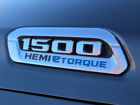 Used 2024 RAM 1500 Tradesman image 9