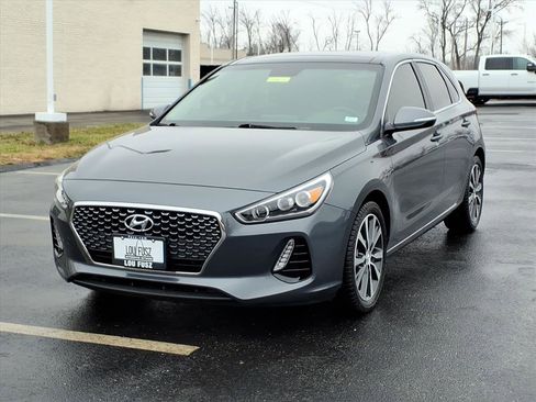 Used 2018 Hyundai Elantra GT w/ Tech Package 03 image 2