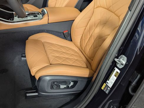 New 2026 BMW X5 xDrive50e image 17