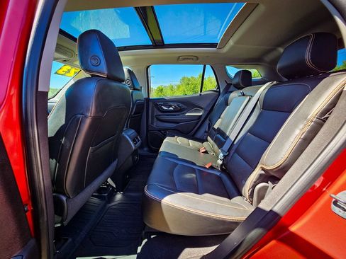Used 2023 GMC Terrain AT4 w/ Infotainment Package II AWD/4WD image 36