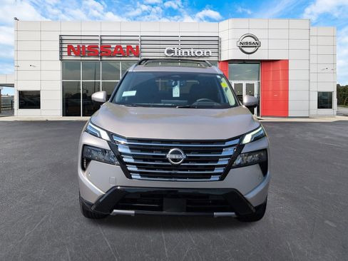 New 2026 Nissan Rogue Platinum w/ Platinum Premium Package AWD/4WD image 8