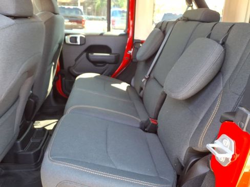 Used 2025 Jeep Wrangler Unlimited Sport S 4xe AWD/4WD image 8