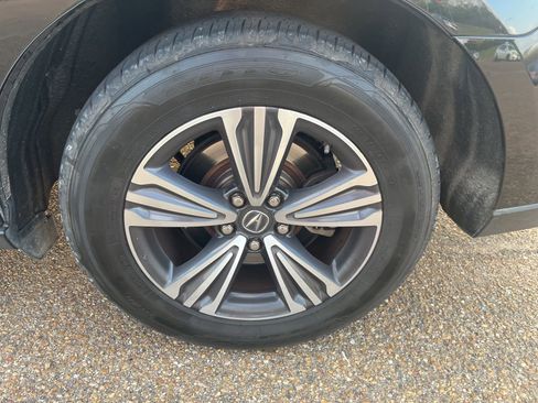 Used 2017 Acura MDX SH-AWD image 18