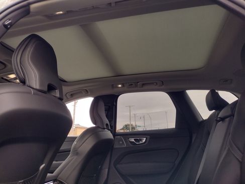 New 2026 Volvo XC60 B5 Ultra w/ Climate Package image 20