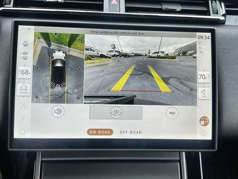 Used 2026 Land Rover Range Rover Velar S image 25