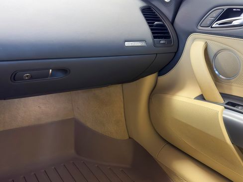 Used 2010 Audi R8 V10 image 83