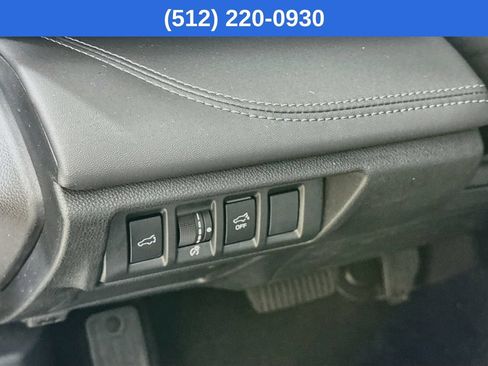 Certified 2024 Subaru Outback Limited AWD/4WD image 11